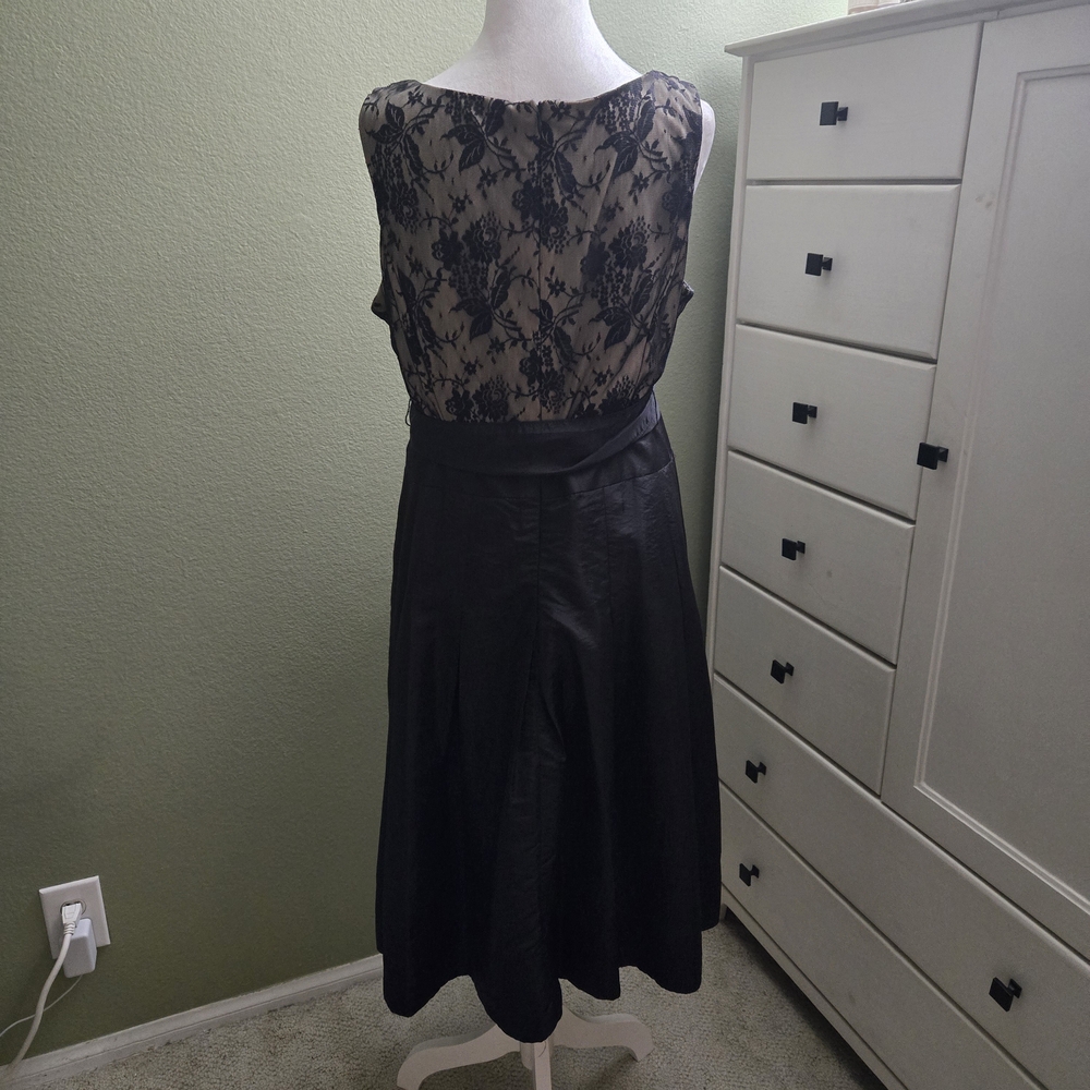 💓 2/$22 or 3/$29  Evan Picone Black Formal Dress - Picture 2 of 8